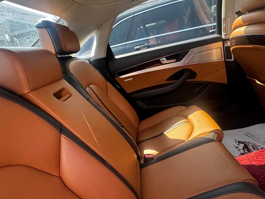 Audi A8 — миниатюра 18