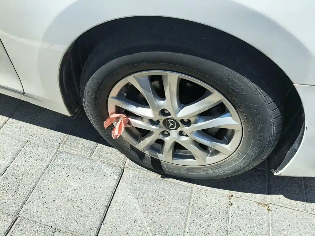 Mazda 3 Axela — миниатюра 9