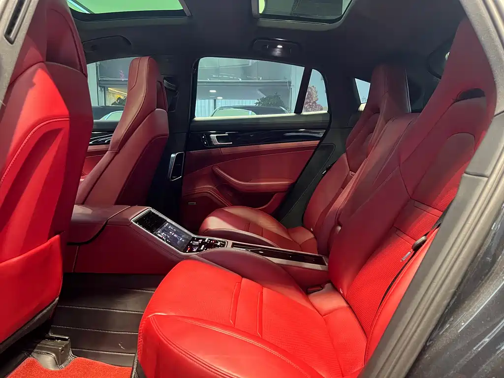 Porsche Panamera — миниатюра 7