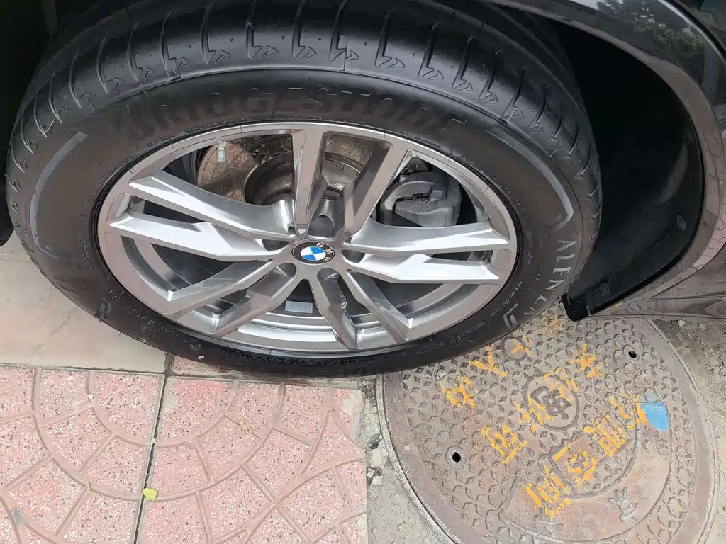 BMW X4 — миниатюра 3