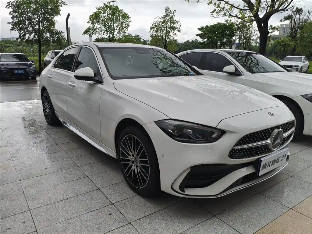 Mercedes-Benz C-Class — миниатюра 3