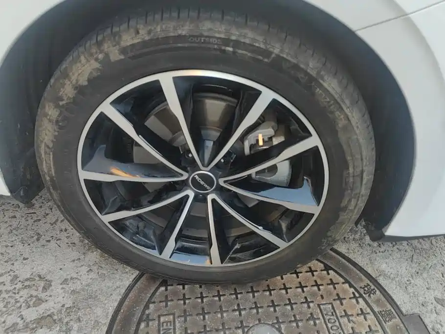 Roewe D7 — миниатюра 6