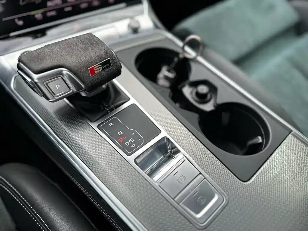 Audi A6 (Import) — миниатюра 18
