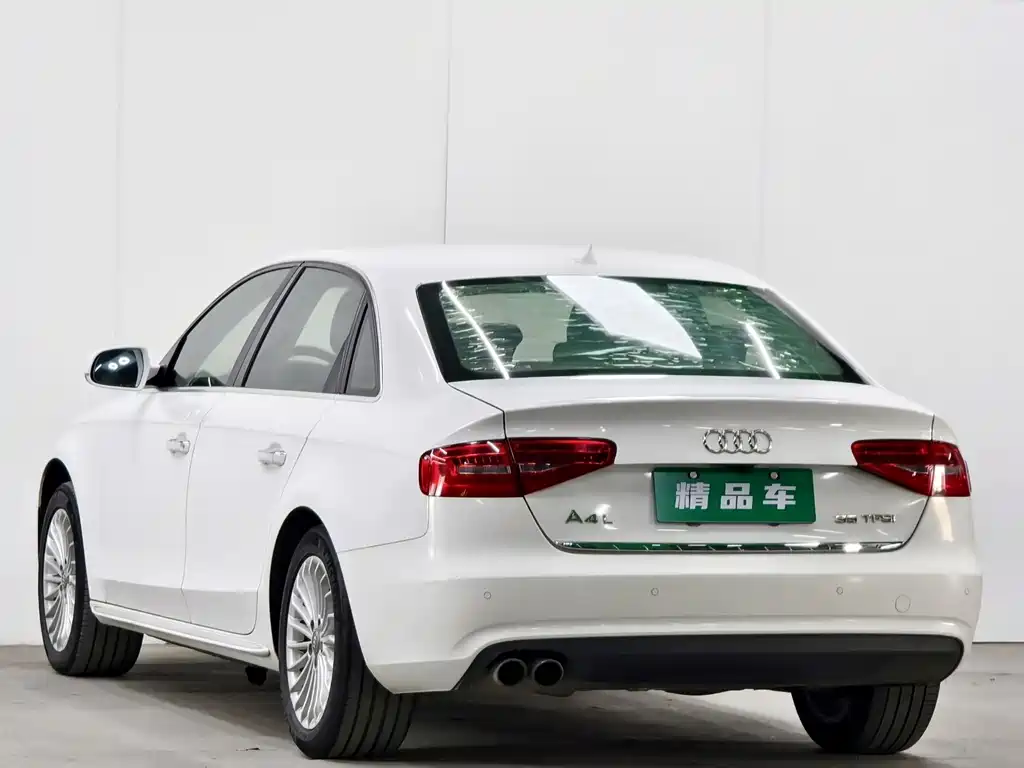 Audi A4L 2015 35 TFSI AT Comfort