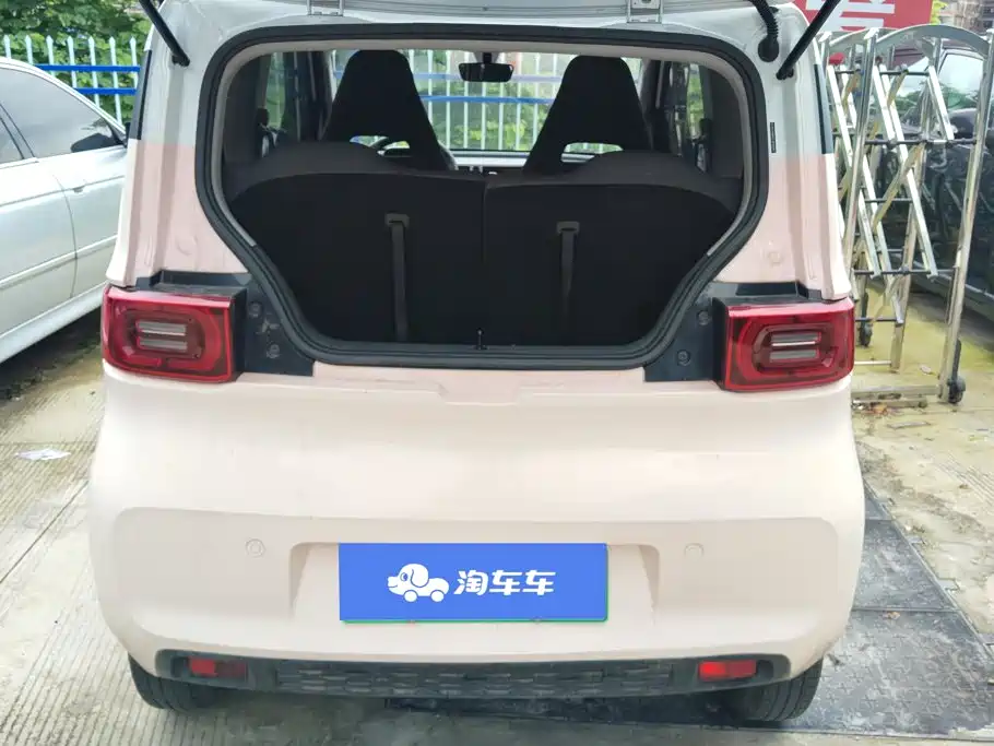 Wuling MINIEV — миниатюра 4