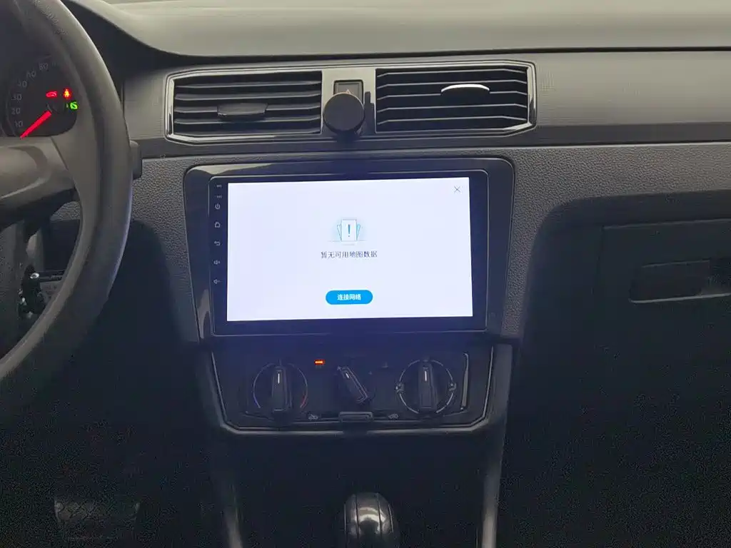 Volkswagen Santana — миниатюра 12
