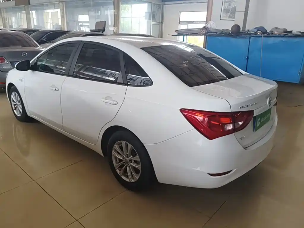 Buick Excelle — миниатюра 5