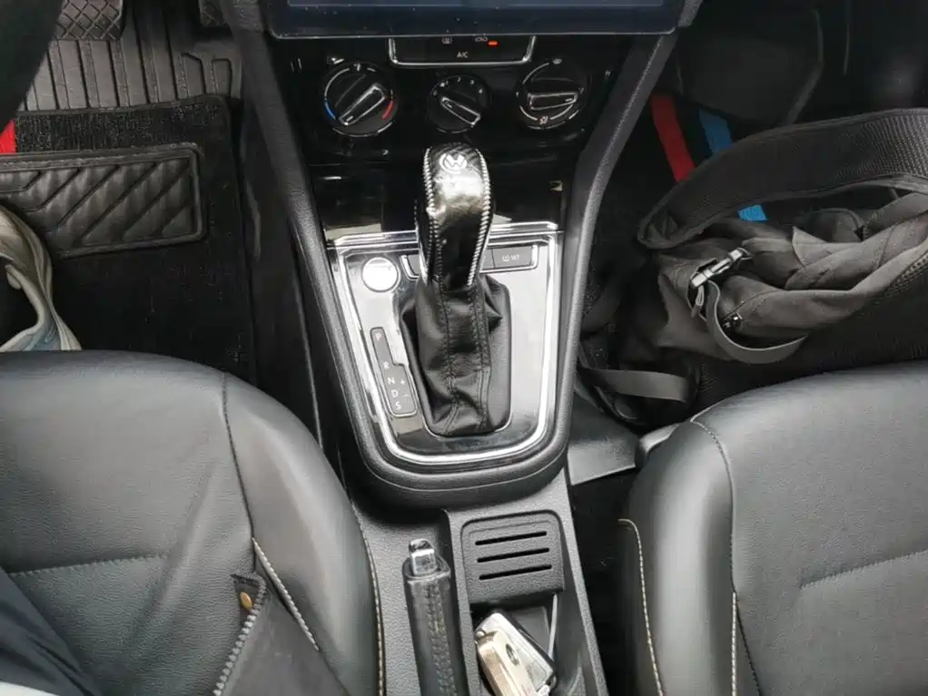 Volkswagen Bora — миниатюра 14