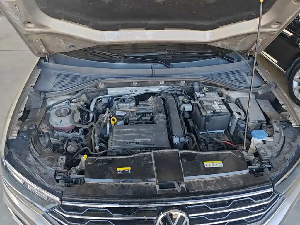 Volkswagen T-Roc — миниатюра 20