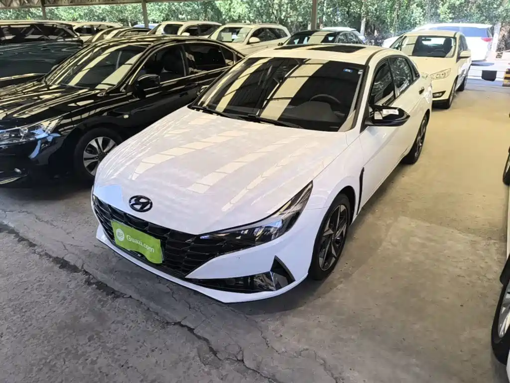 Hyundai Elantra — миниатюра 2