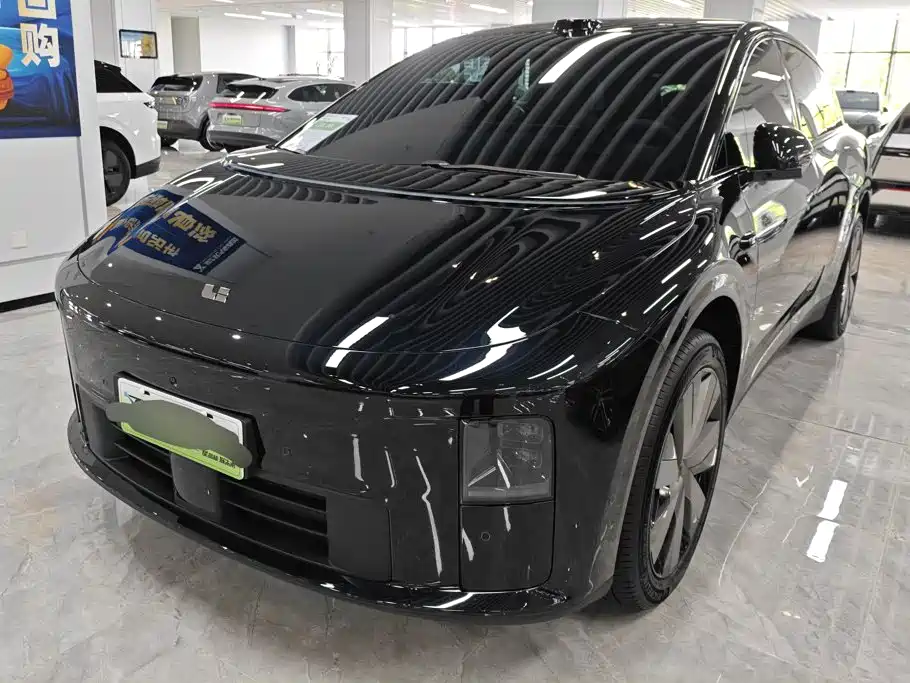 Li Auto Идеальный i6
