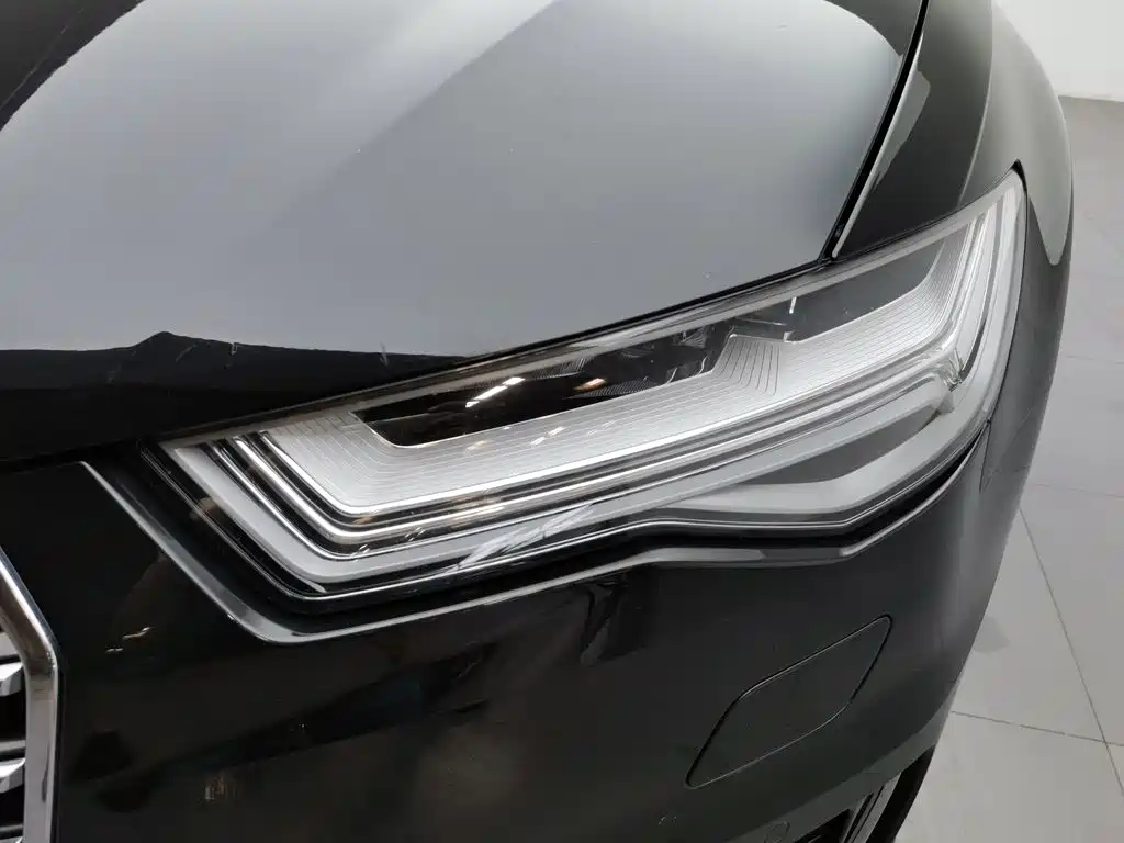 Audi A6L — миниатюра 7