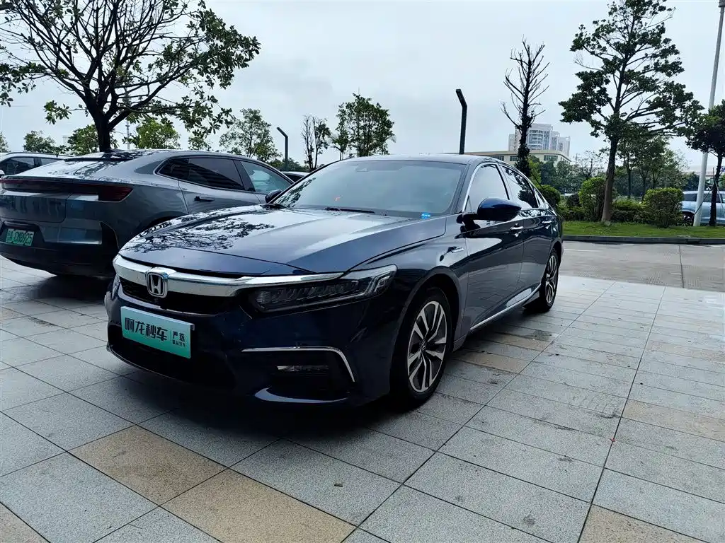 Honda Inspire