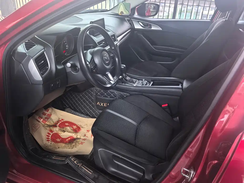 Mazda 3 Axela — миниатюра 4