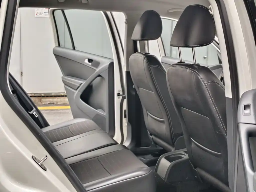 Volkswagen Tiguan 2016 300TSI AT