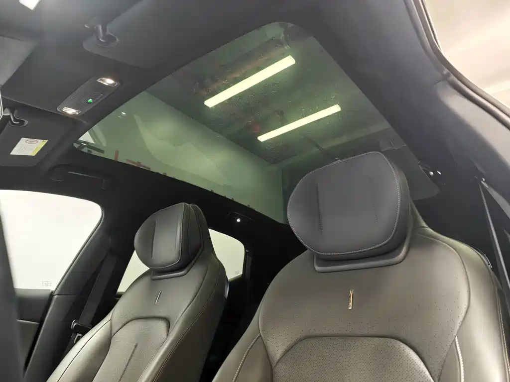 Lynk & Co Z20 — миниатюра 8