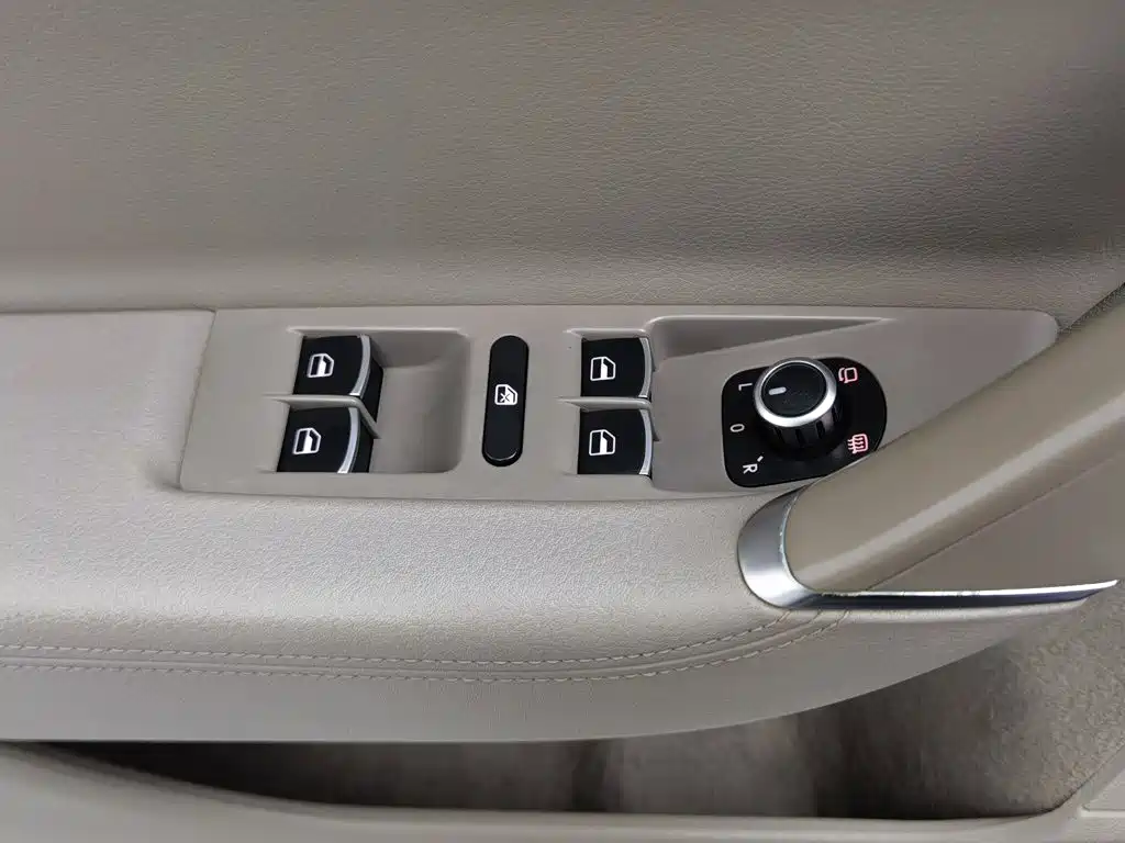 Volkswagen Magotan — миниатюра 9