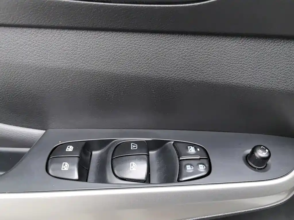 Dongfeng Rich 6 — миниатюра 9