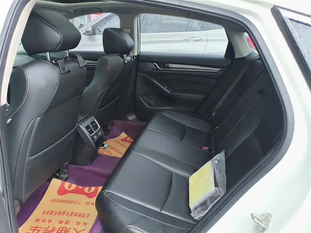 Honda Accord — миниатюра 4