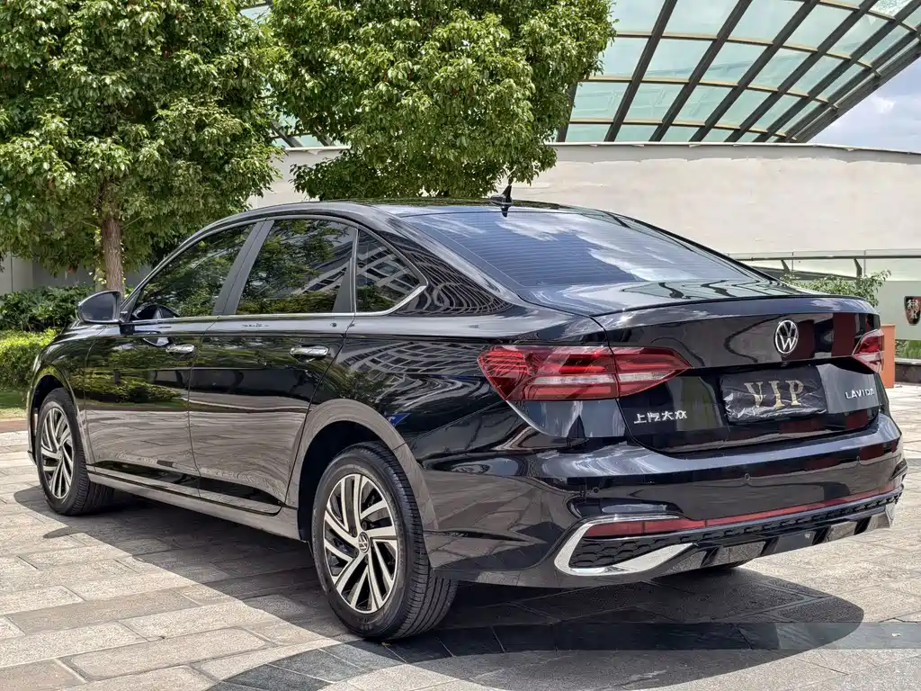 Volkswagen Lavida — миниатюра 21