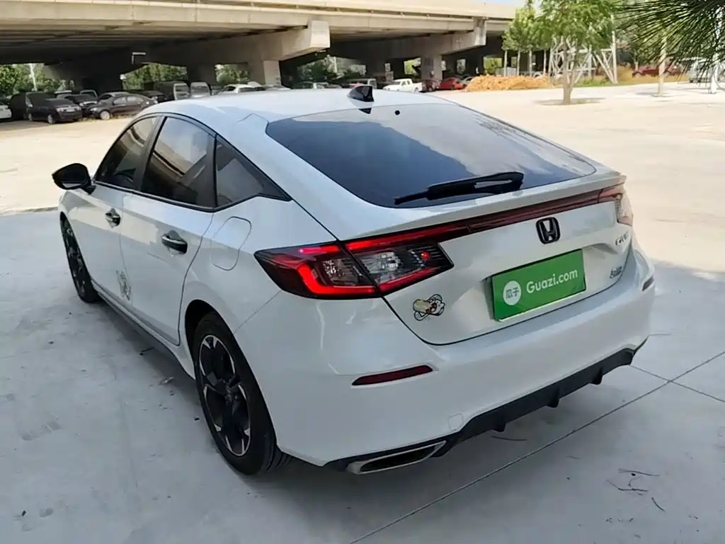 Honda Civic — миниатюра 5