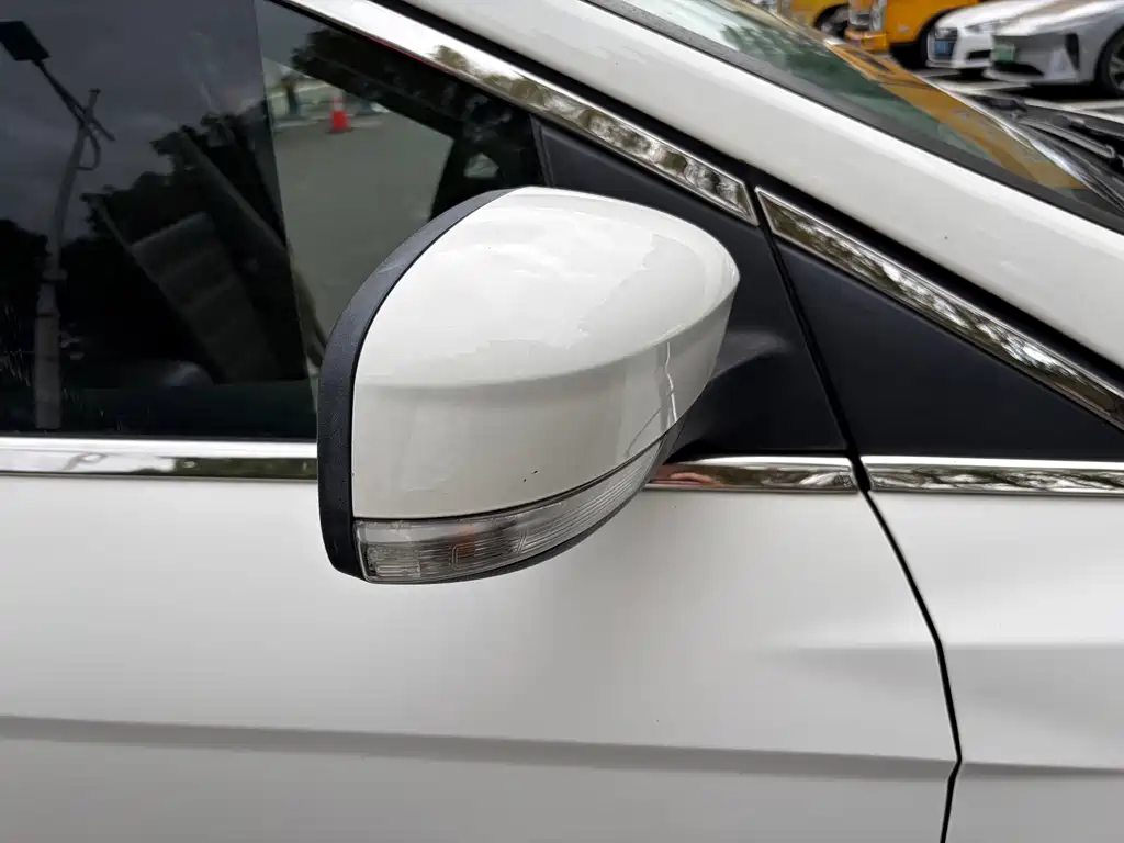 Ford Focus — миниатюра 21