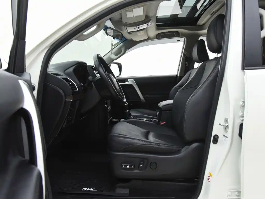 Toyota Prado — миниатюра 6