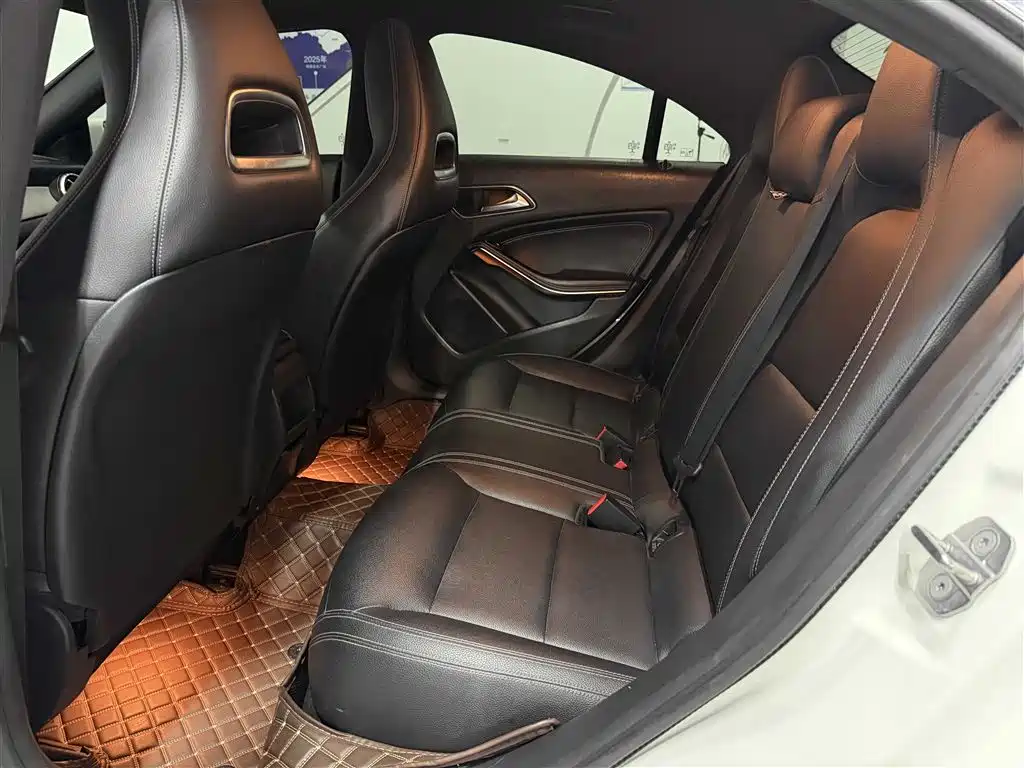 Mercedes-Benz CLA 2018 CLA 200 Fashion