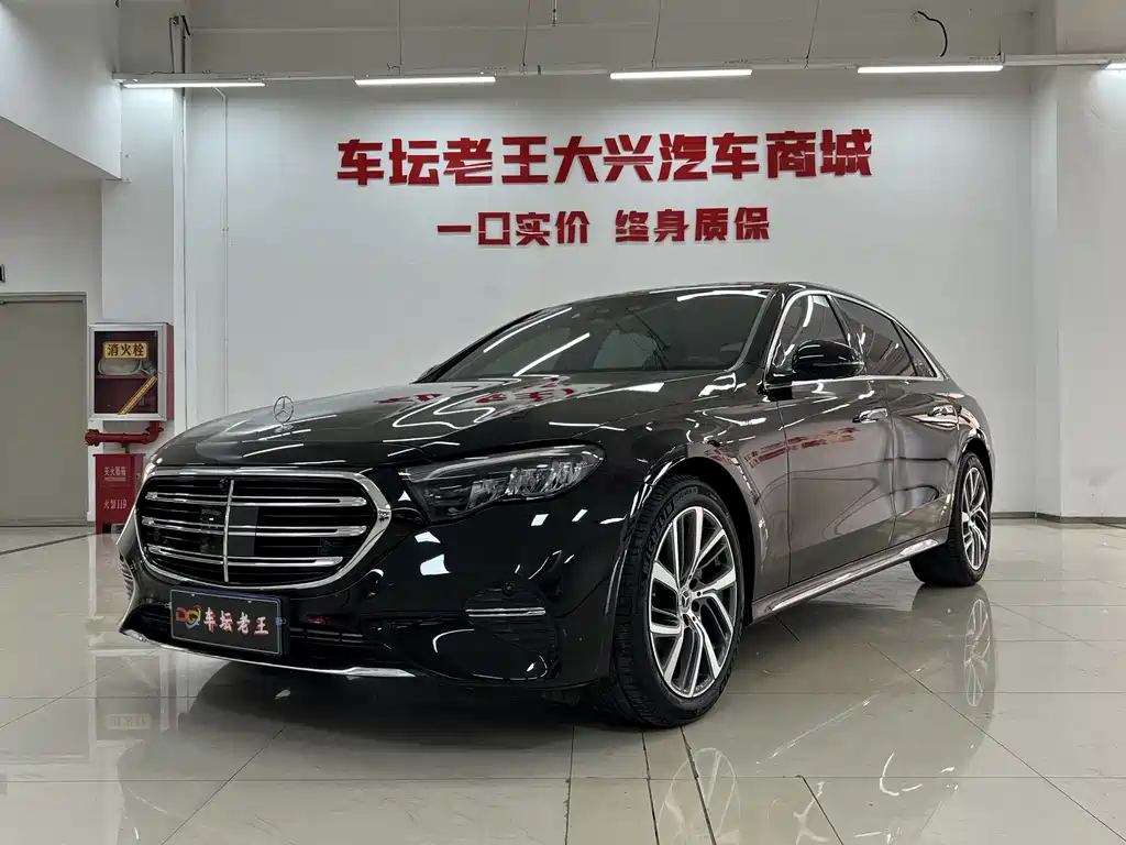 Mercedes-Benz E-Class 2024