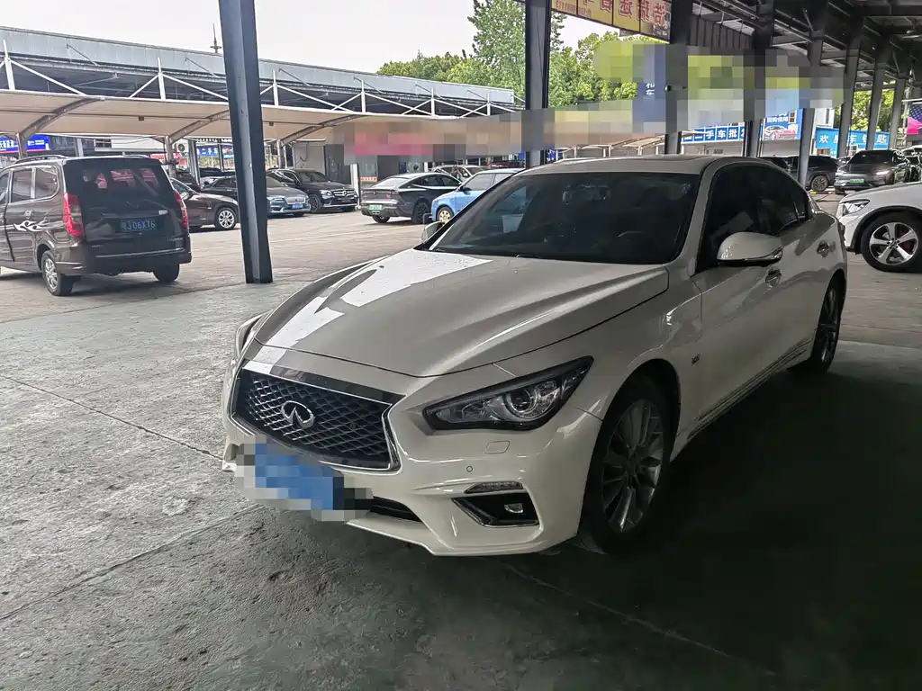 Infiniti Q50L 2019