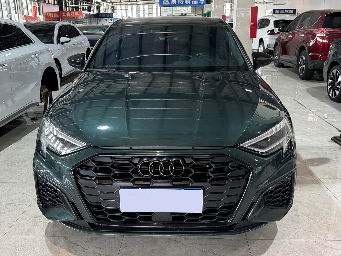 Audi A3 1.4 л 2023 г. Зелёный, пробег 35000 км