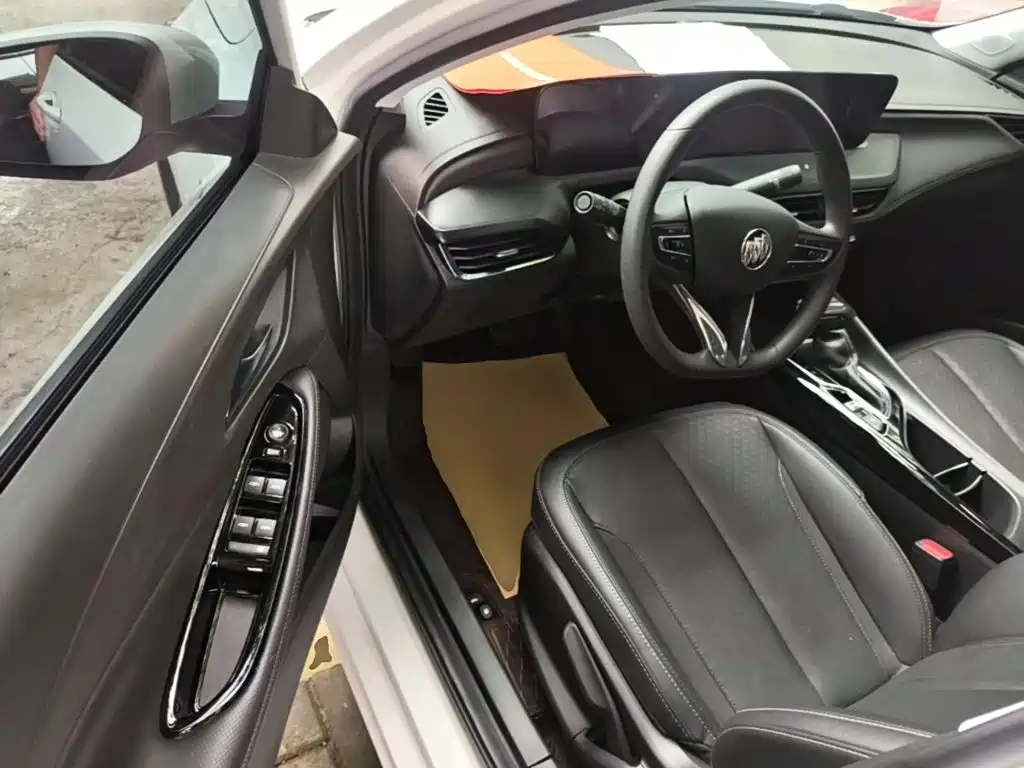 Buick Verano — миниатюра 16