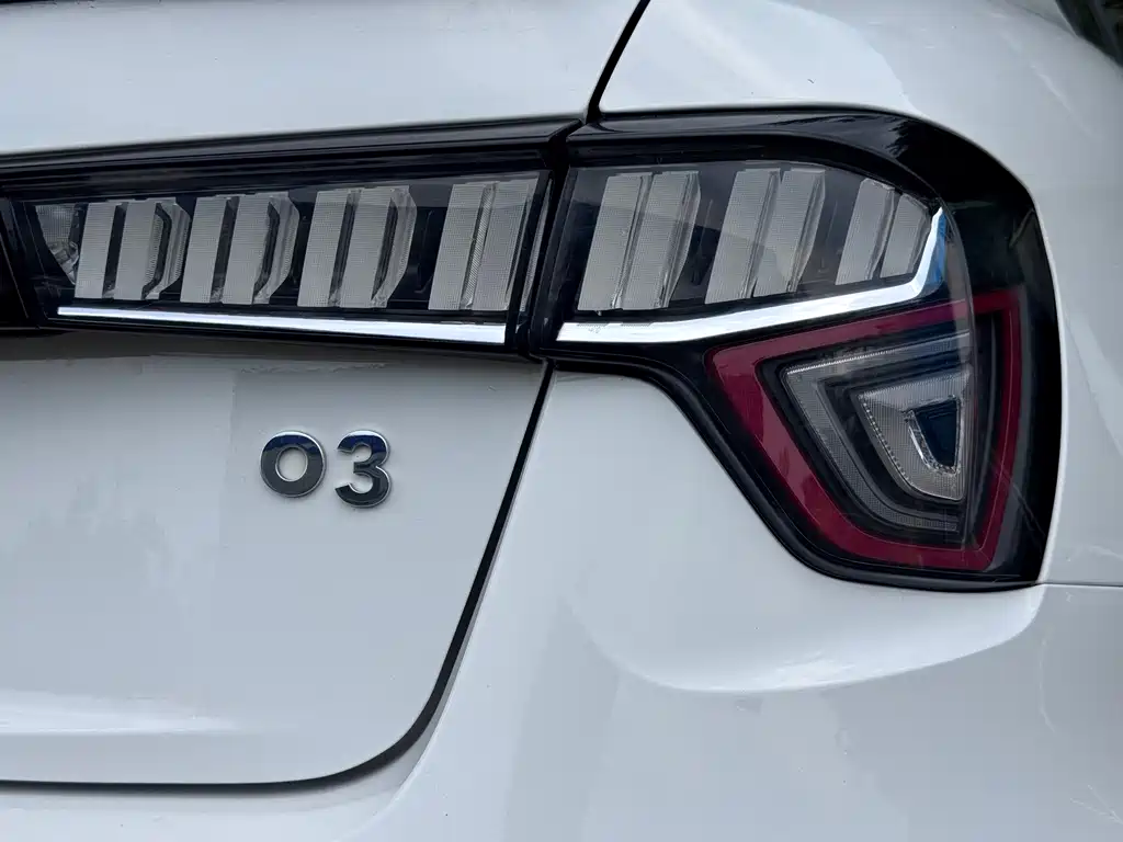 Lynk & Co 03 — миниатюра 17