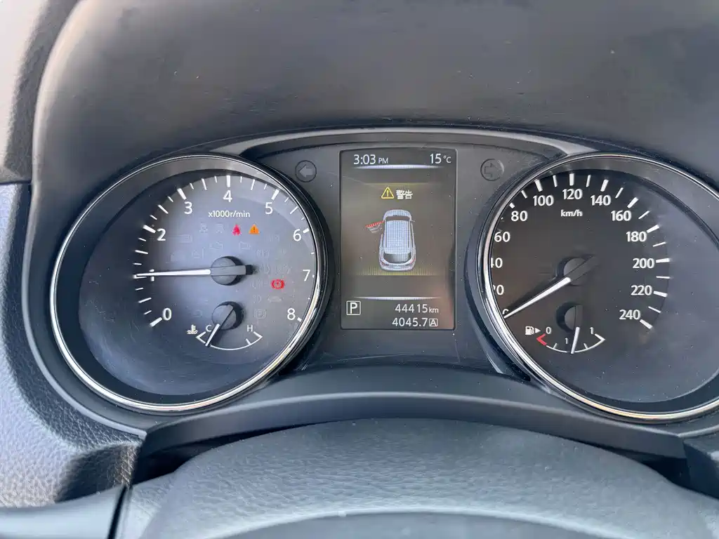 Nissan Qashqai — миниатюра 10
