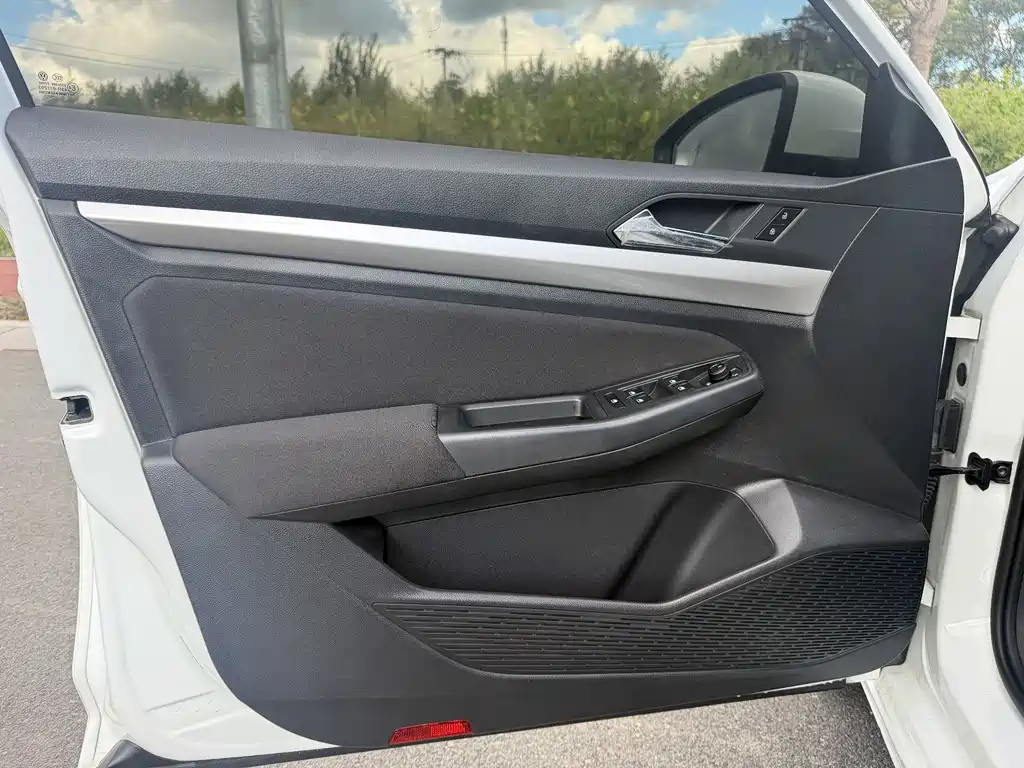 Volkswagen Bora — миниатюра 15