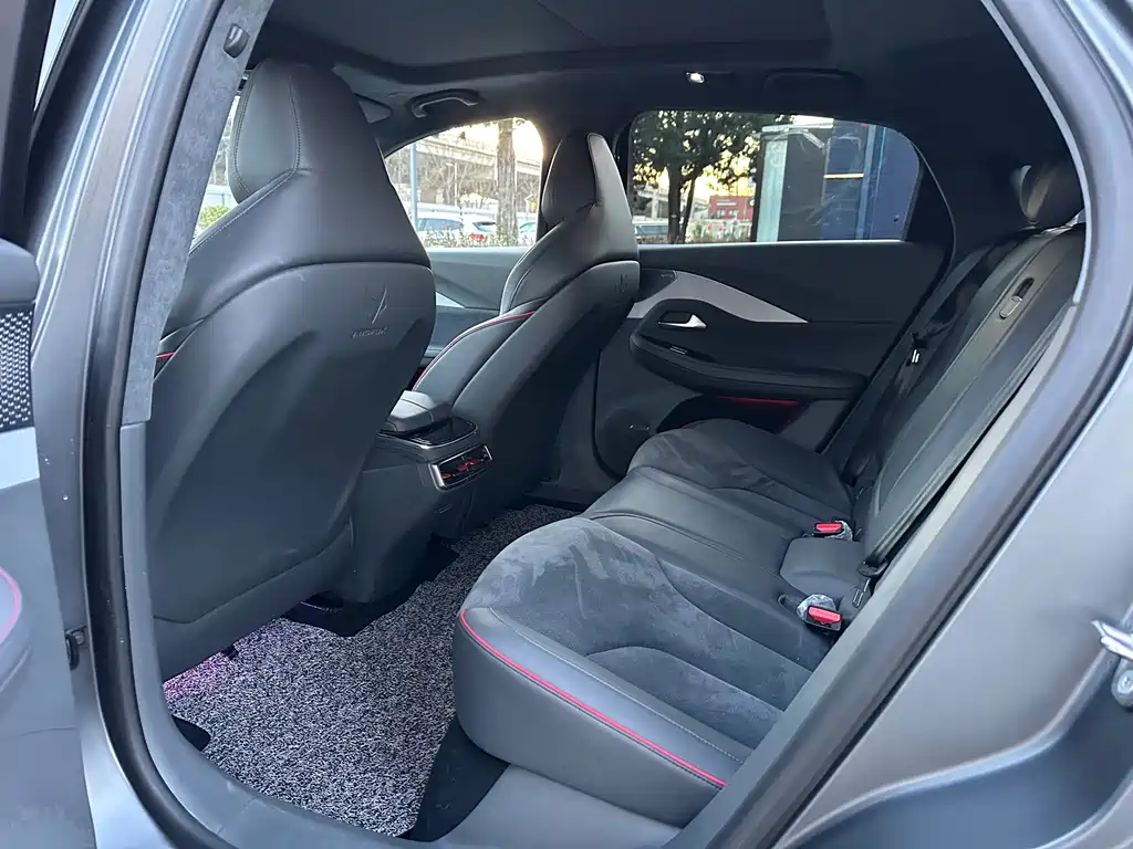 ARCFOX EXTREME FOX POLAR FOX ALPHA S