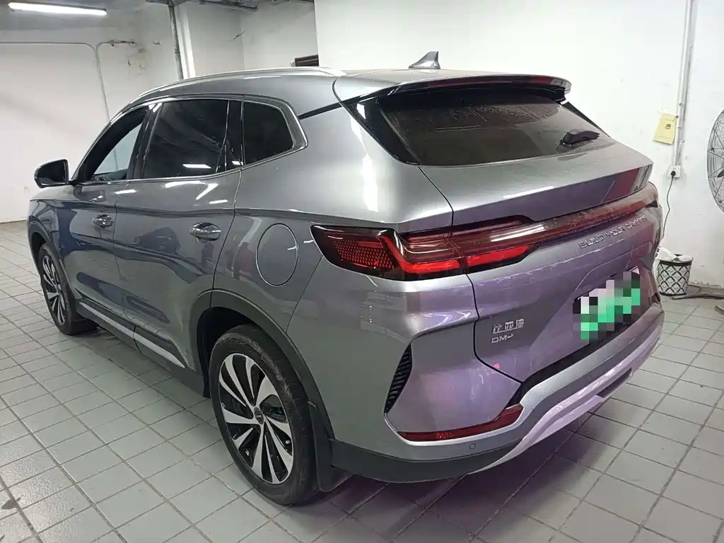 BYD PLUS New Energy — миниатюра 6