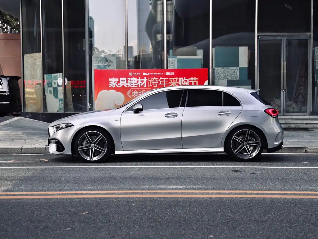 MERCEDES-BENZ A CLASS AMG