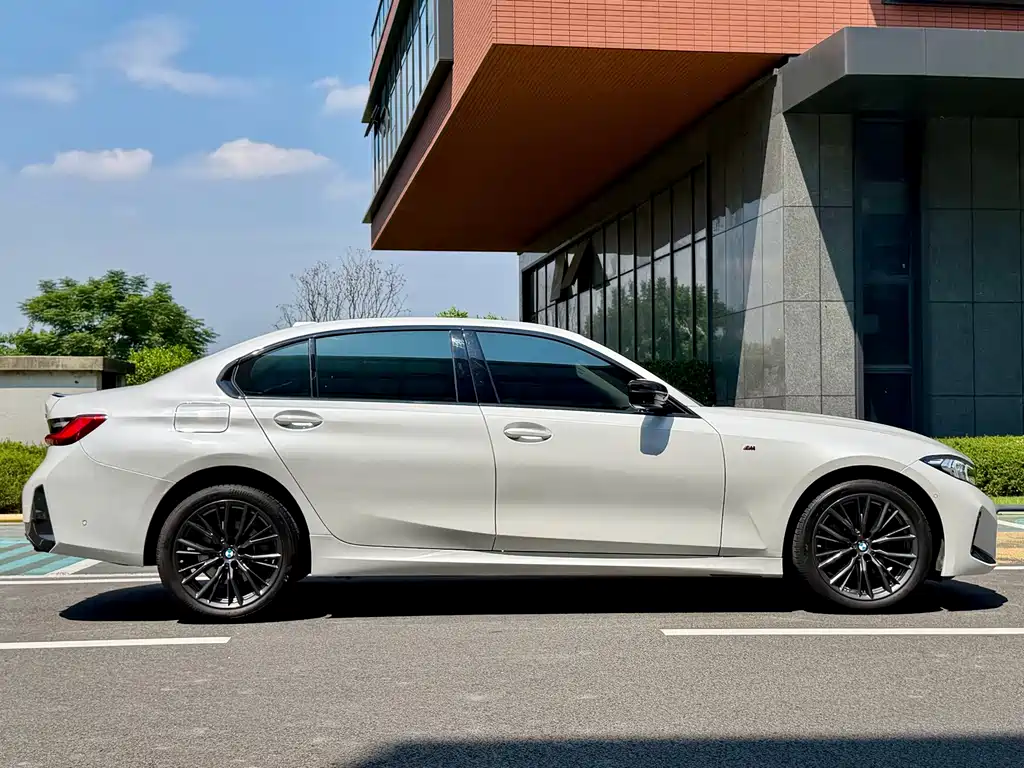 BMW 3 Series 3 2024 325Li M Sport