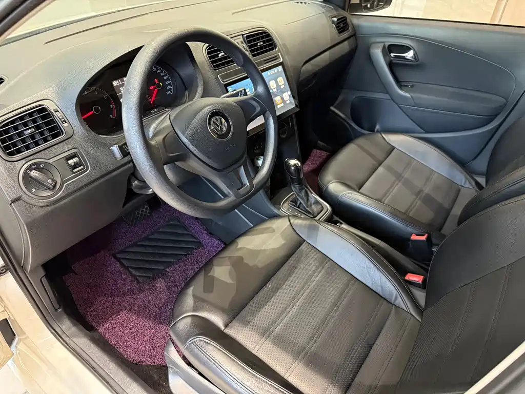 Volkswagen Polo — миниатюра 5