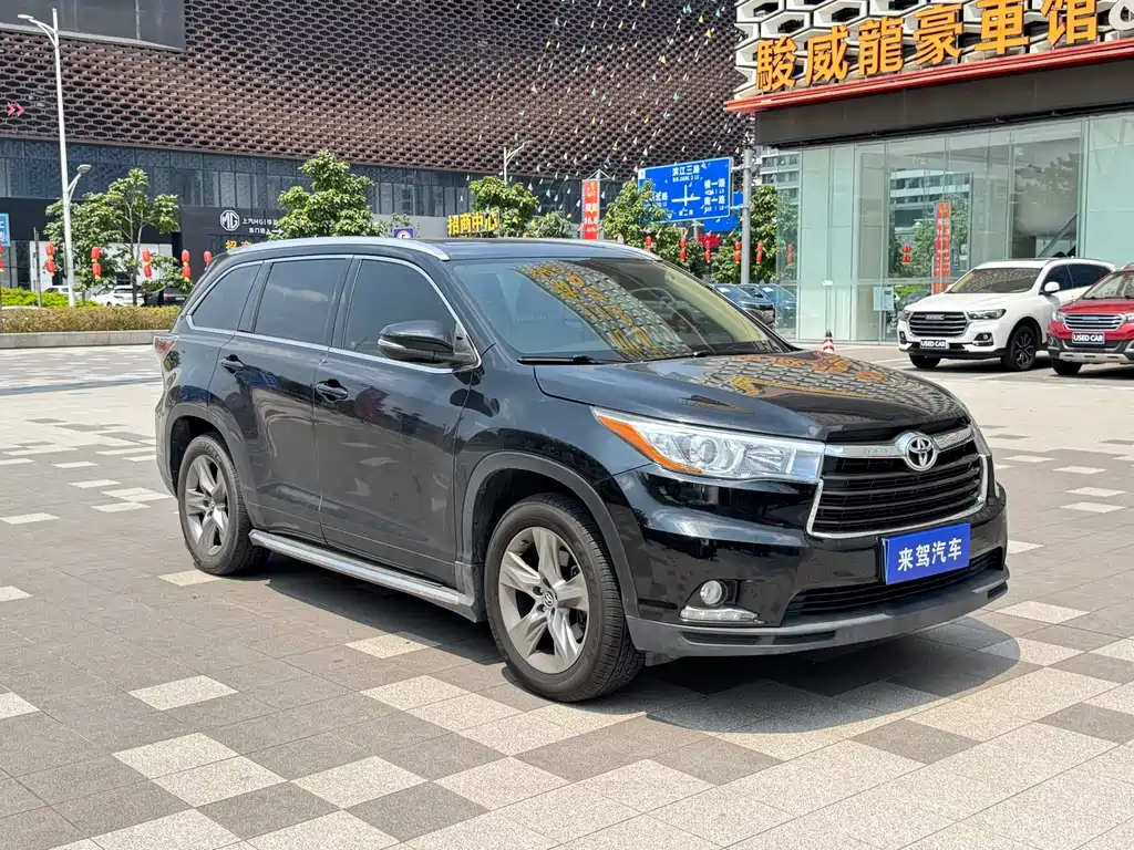 Toyota Highlander — миниатюра 3