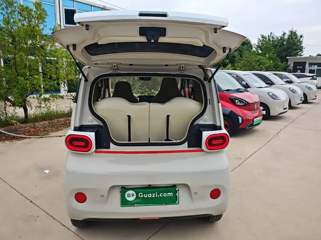 Wuling MINIEV — миниатюра 19