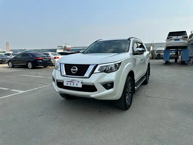 NISSAN TUDA 2021