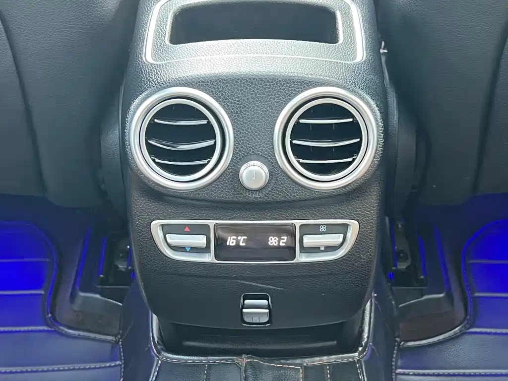 Mercedes-Benz GLC — миниатюра 17