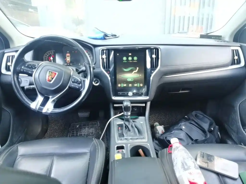 Roewe i6 Classic — миниатюра 14