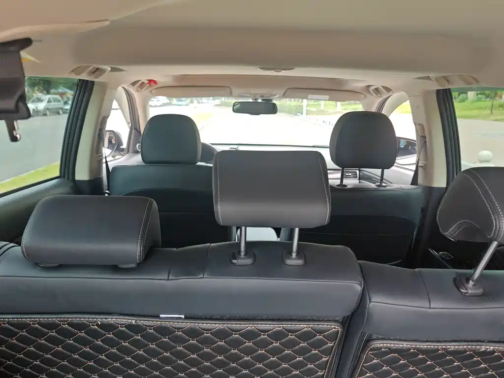 Mitsubishi Outlander — миниатюра 22
