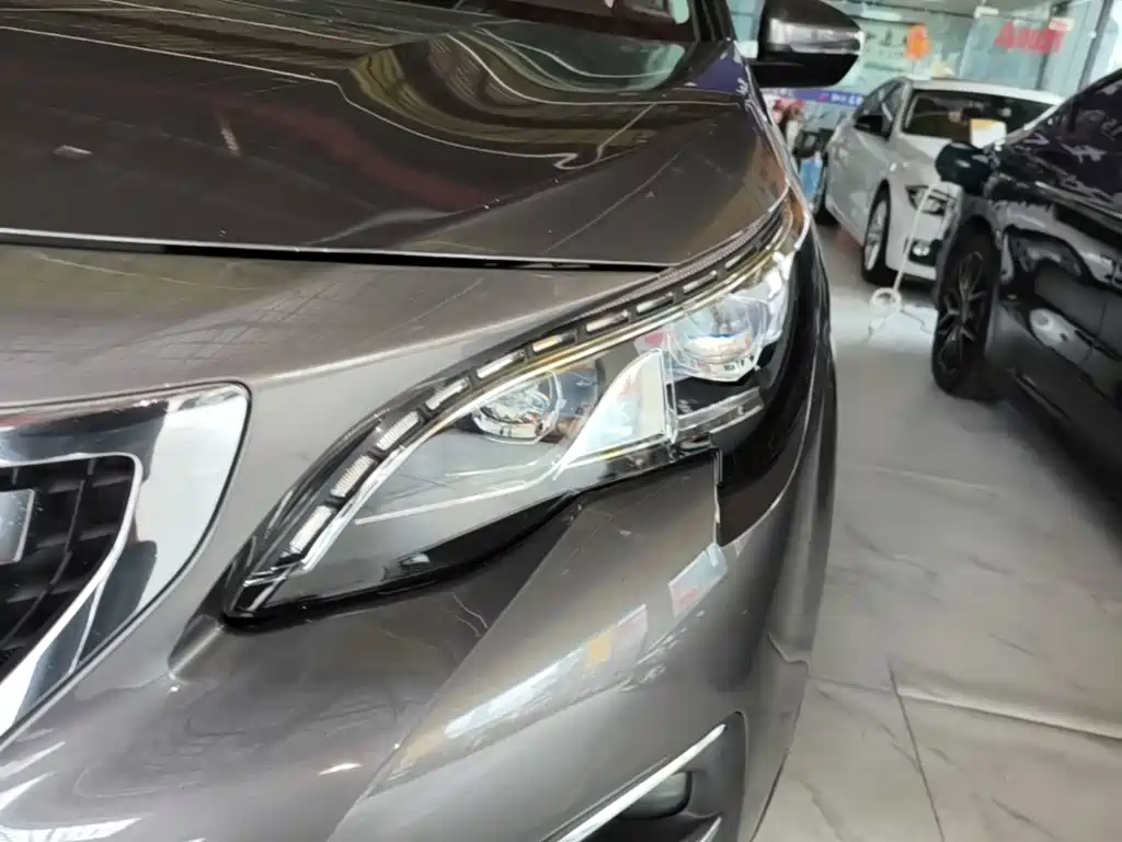 Peugeot 4008 — миниатюра 24