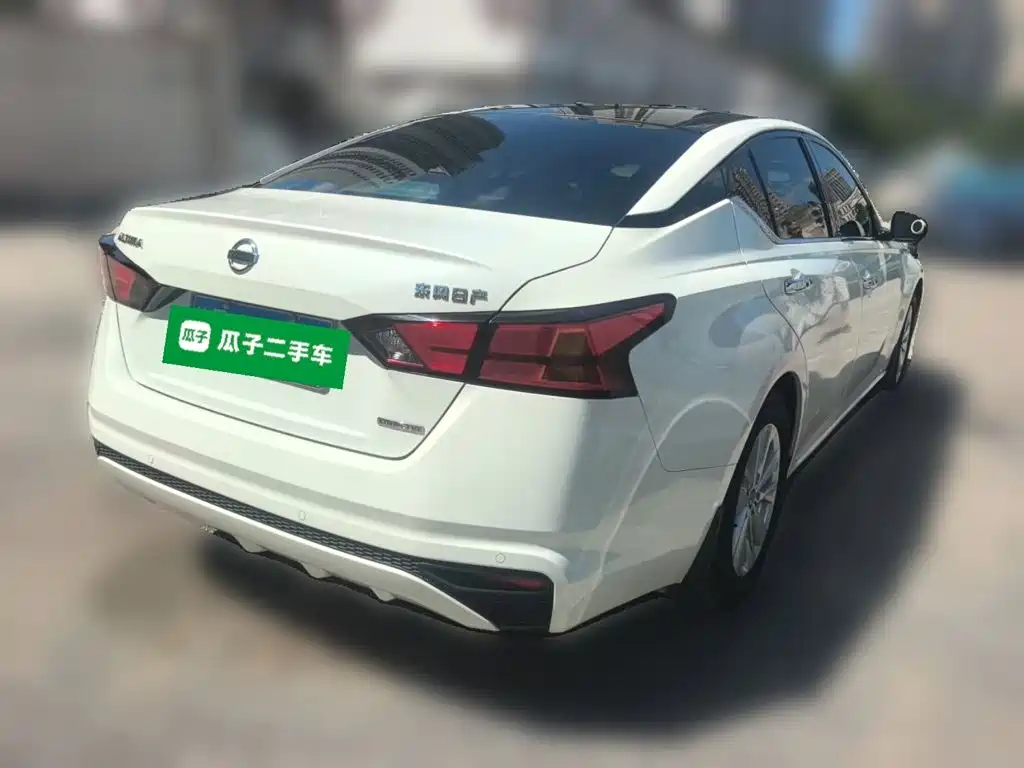 Nissan Teana — миниатюра 5