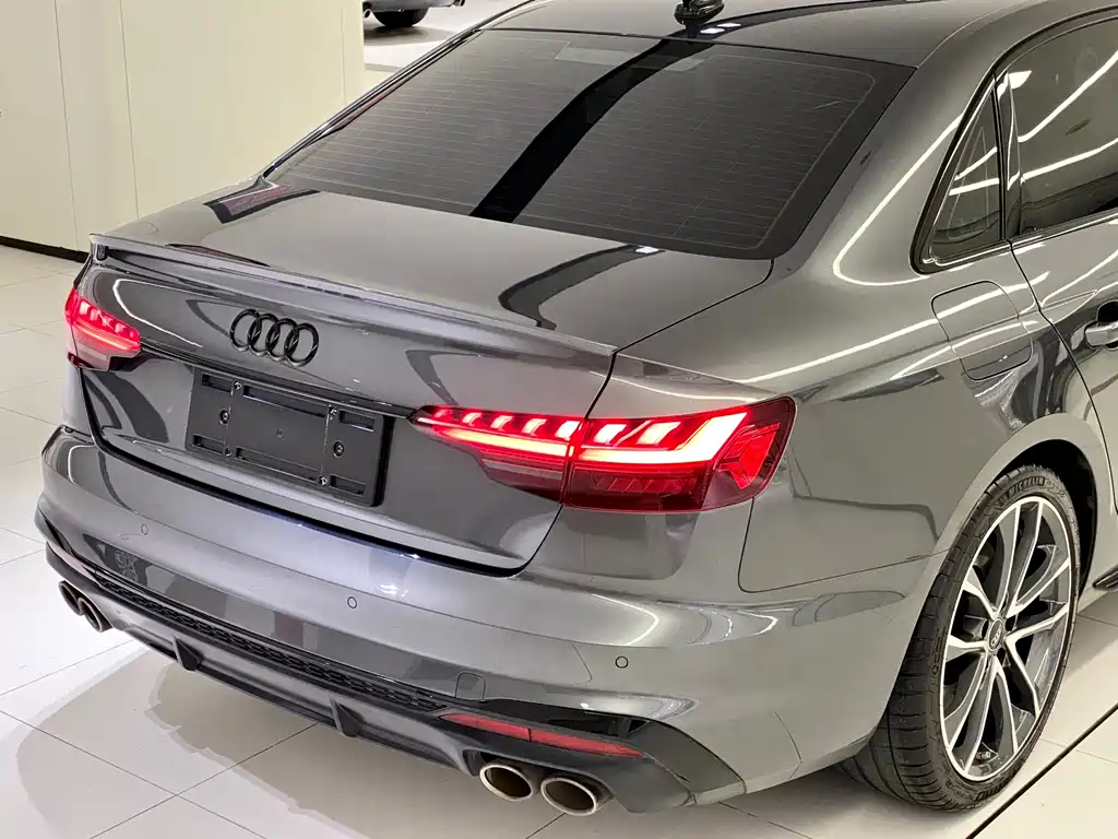 Audi S4 — миниатюра 8