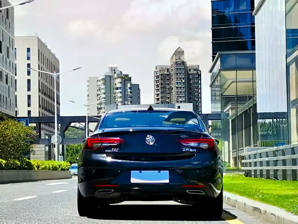 BUICK REGAL